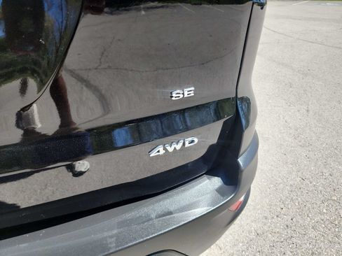 Used 2020 Ford EcoSport SE AWD/4WD image 8
