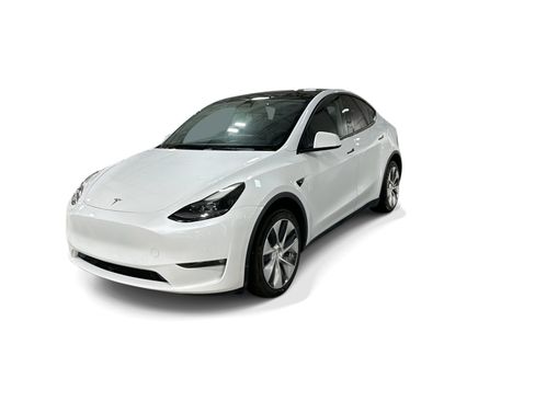 Certified 2022 Tesla Model Y Long Range AWD/4WD image 1