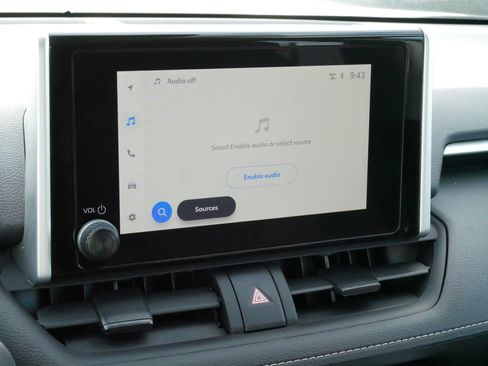 Certified 2025 Toyota RAV4 XLE AWD/4WD image 22