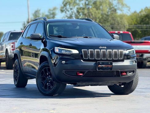 Used 2020 Jeep Cherokee Trailhawk w/ Cold Weather Group image 3