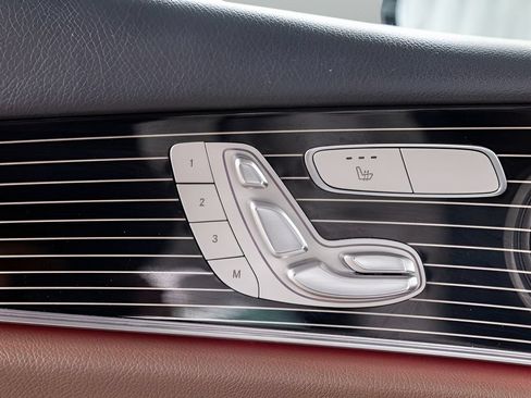 Used 2022 Mercedes-Benz E 350 4MATIC Sedan image 38