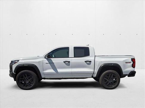 New 2025 Chevrolet Colorado Trail Boss w/ Midnight Edition image 5