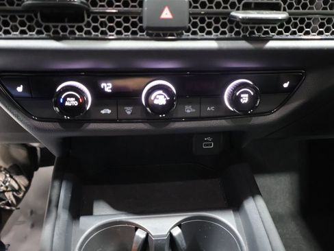 Used 2023 Honda HR-V Sport image 28