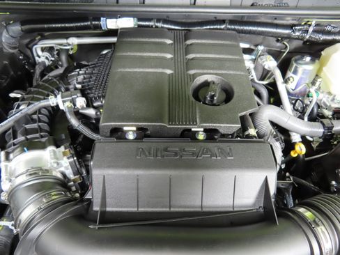 New 2026 Nissan Frontier PRO-4X w/ Pro Premium Package AWD/4WD image 15