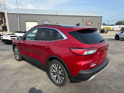 Used 2020 Ford Escape Titanium AWD/4WD image 9