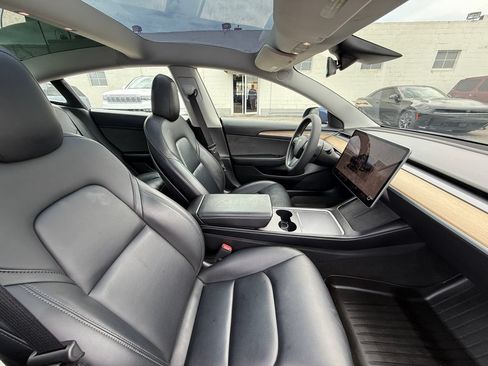 Used 2022 Tesla Model 3 RWD image 28