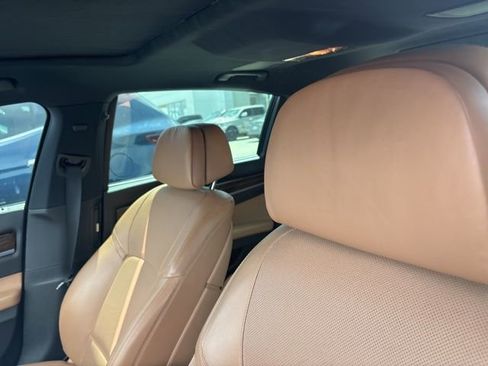 Used 2013 BMW 750Li RWD image 11