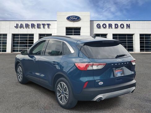 Certified 2020 Ford Escape SEL FWD image 3