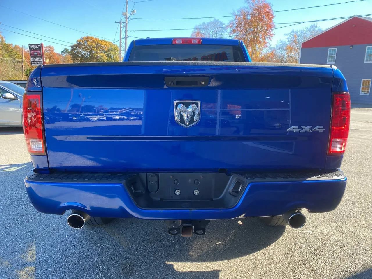 Used 2017 RAM 1500 Express w/ Express Value Package AWD/4WD image 6