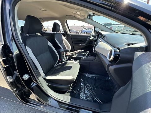 Used 2020 Nissan Versa SV image 35