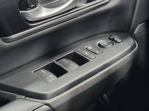 Used 2021 Honda CR-V Touring image 22