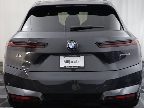 New 2026 BMW iX xDrive45 image 17