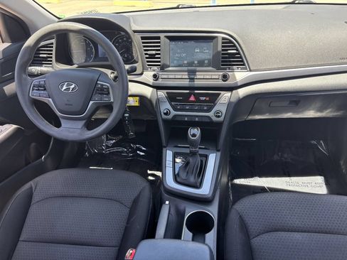 Used 2018 Hyundai Elantra SEL FWD image 13