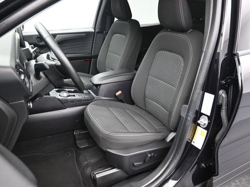 Used 2023 Ford Escape Active AWD/4WD image 10