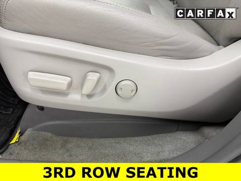 Used 2019 Toyota Sienna XLE w/ Entertainment Package FWD image 25