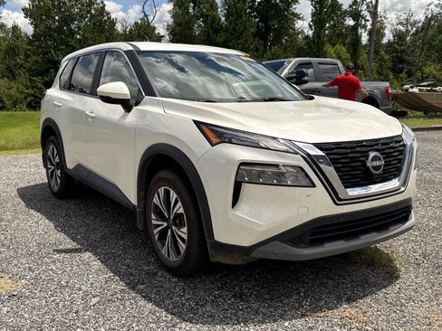 Used 2023 Nissan Rogue SV FWD image 1