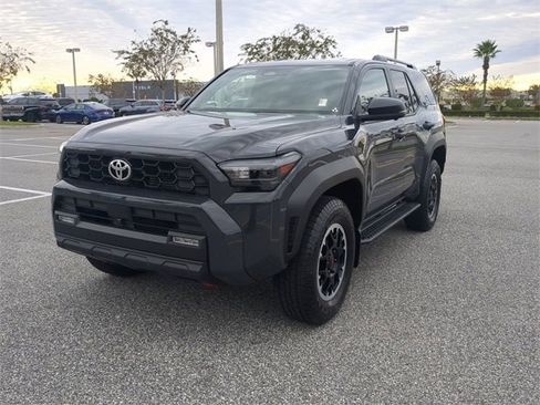 Certified 2025 Toyota 4Runner TRD Off-Road Premium image 8