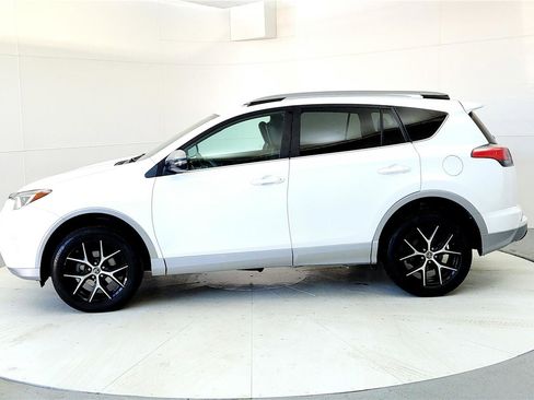 Used 2017 Toyota RAV4 SE w/ Power Extra Value Package image 3