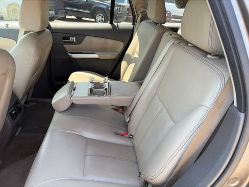 Used 2013 Ford Edge Limited AWD/4WD image 24