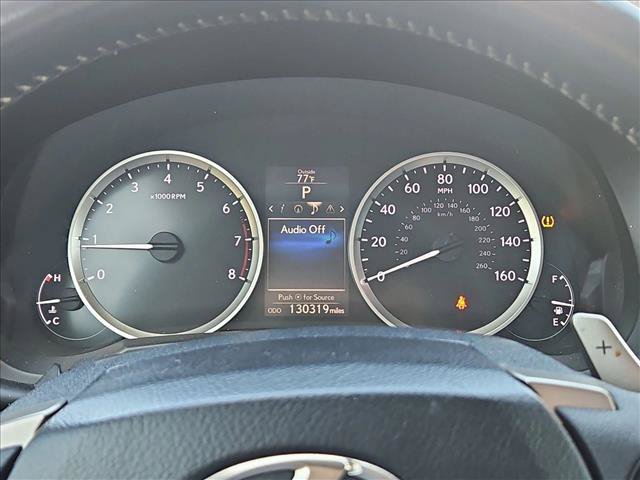 Used 2015 Lexus IS 250 w/ Navigation System Package RWD image 9
