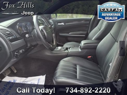 Used 2018 Chrysler 300 S AWD/4WD image 14