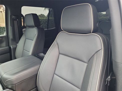 New 2025 Chevrolet Tahoe Premier image 13