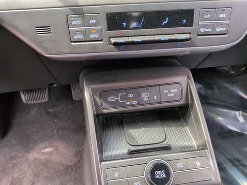 Used 2024 Hyundai Kona SEL w/ Convenience Package image 27
