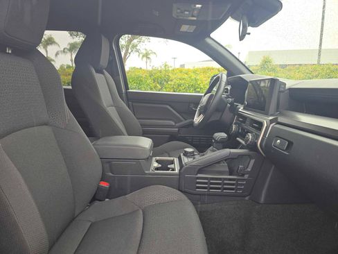 Certified 2025 Toyota 4Runner SR5 image 11