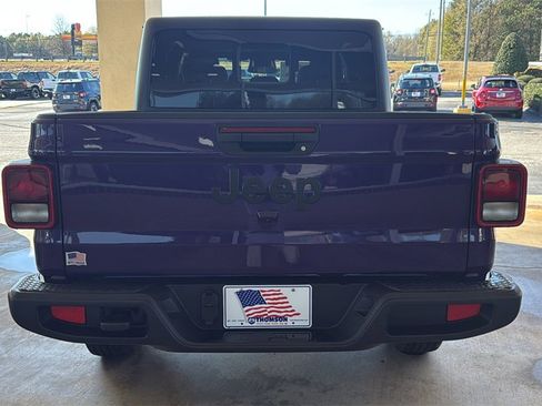 New 2026 Jeep Gladiator Sport image 6