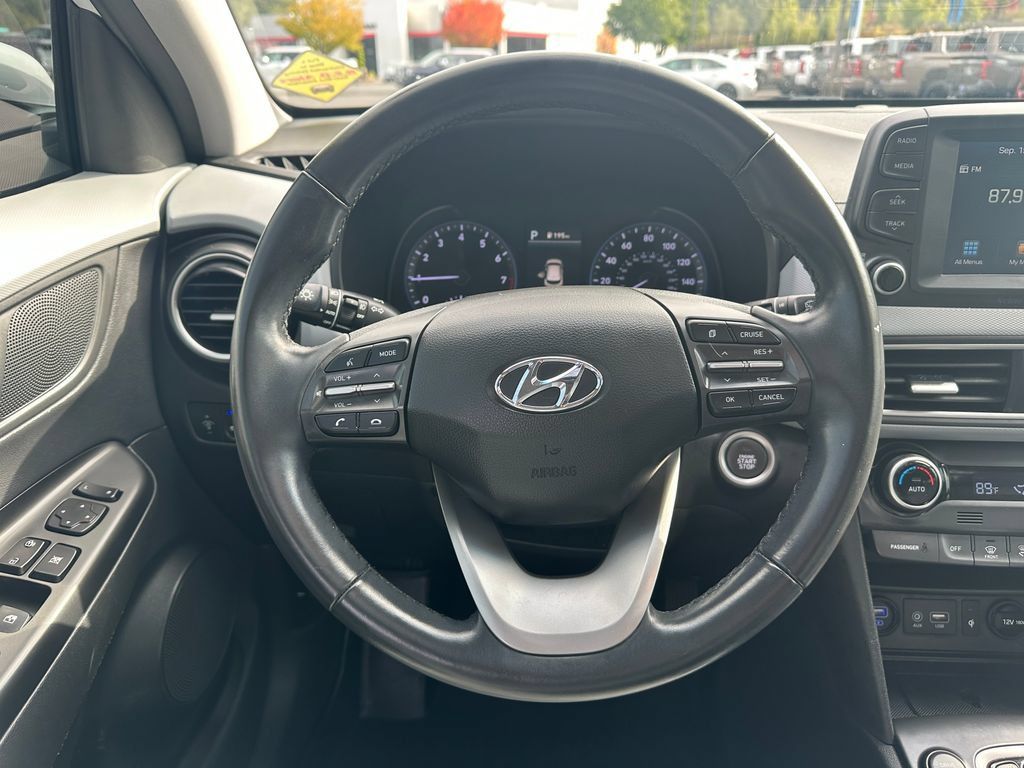 Used 2021 Hyundai Kona Limited w/ Cargo Package AWD/4WD image 19