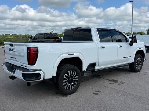 Used 2024 GMC Sierra 2500 Denali Ultimate w/ Max Trailering Package AWD/4WD image 18