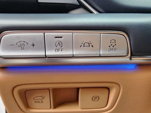 Used 2021 Genesis GV80 2.5T w/ Prestige Package 04 image 40