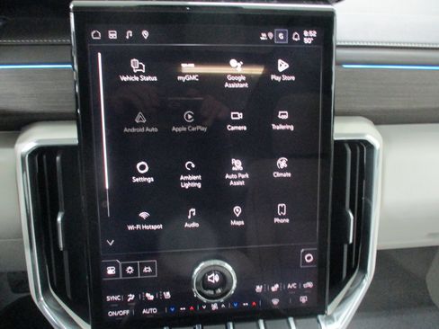 New 2026 GMC Acadia Denali w/ Super Cruise Package image 31