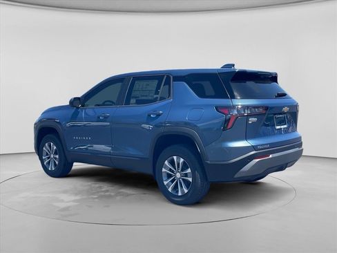 New 2026 Chevrolet Equinox LT FWD image 5
