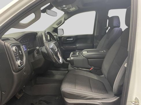 Used 2020 GMC Sierra 1500 SLE w/ SLE Value Package image 9