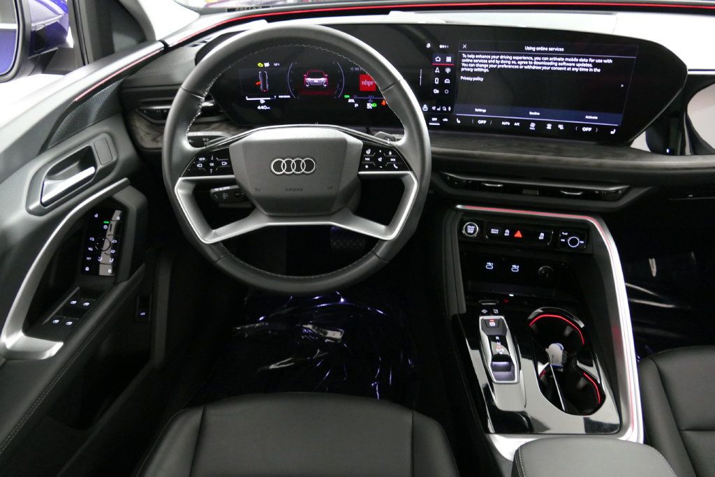 Certified 2025 Audi Q5 Premium w/ Convenience Package AWD/4WD image 25