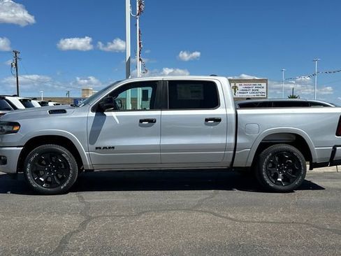 New 2026 RAM 1500 4x4 Crew Cab image 6