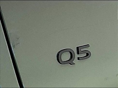 New 2026 Audi Q5 Premium Plus AWD/4WD image 9