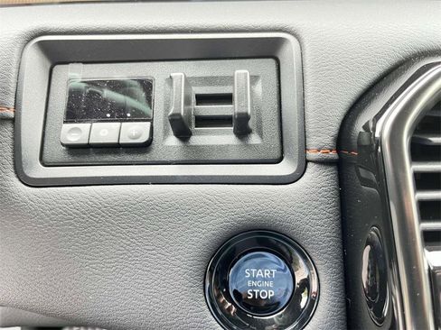 New 2025 Nissan Armada PRO-4X w/ Pro-4X Premium Package image 21