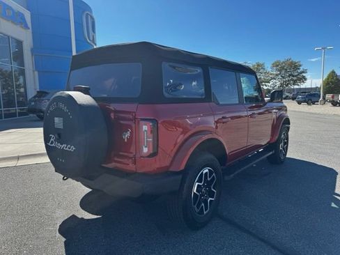 Used 2023 Ford Bronco Outer Banks AWD/4WD image 5