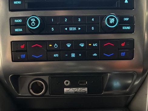 Used 2012 Ford F150 Raptor w/ Raptor Luxury Pkg image 25