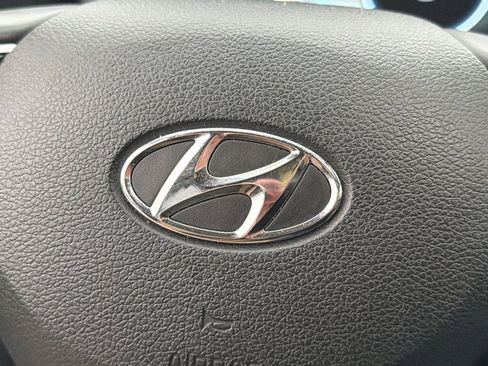 Used 2023 Hyundai Santa Fe SEL w/ Premium Package image 26