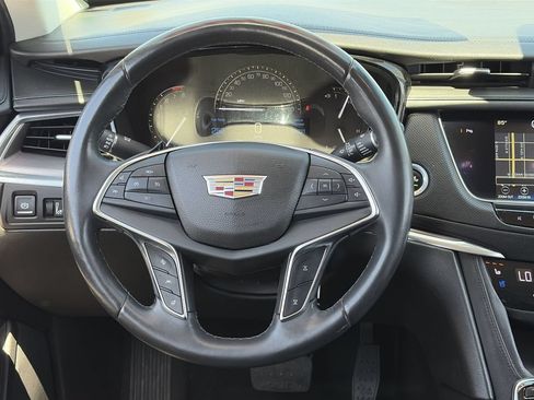 Used 2017 Cadillac XT5 Premium Luxury AWD/4WD image 13
