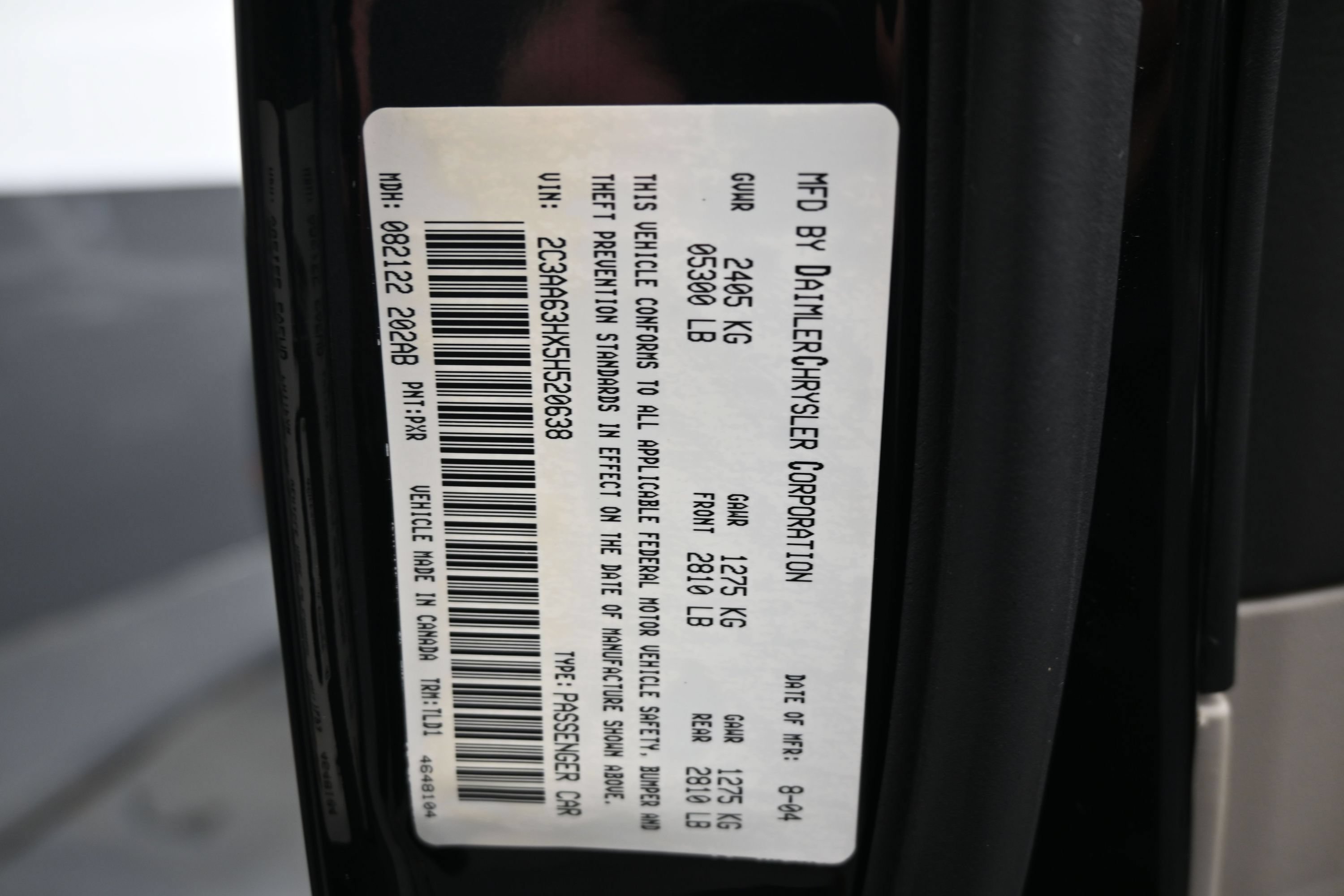 Used 2005 Chrysler 300 C w/ Navigation & Sound Group II RWD image 11