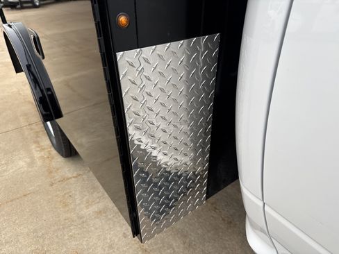 New 2026 RAM 3500 Tradesman w/ Chrome Appearance Group image 10