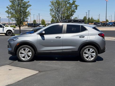 Used 2025 Buick Encore GX Preferred w/ Comfort Package AWD/4WD image 6