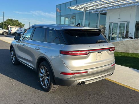 Used 2020 Lincoln Corsair AWD w/ Premium Package image 7