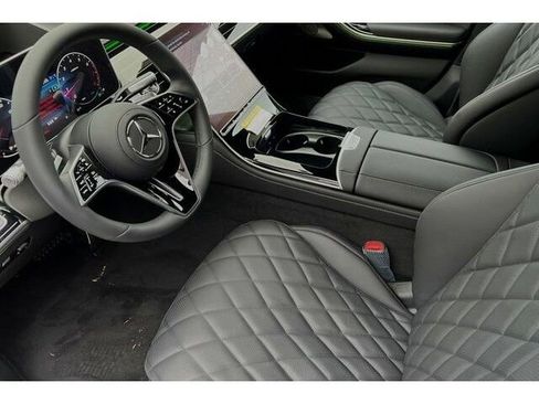 Used 2024 Mercedes-Benz S 580 4MATIC Sedan image 22