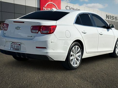 Used 2015 Chevrolet Malibu LT image 3