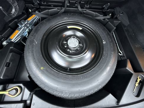 Used 2017 INFINITI QX70 2WD image 46